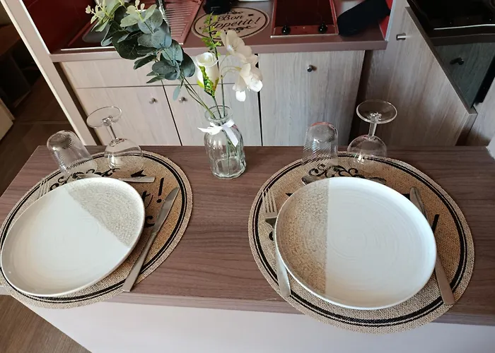 Au Pied De L'orne * Caen